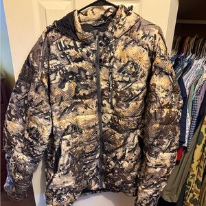 SKRE Ptarmigan 850 Ultra Down
Jacket - “Solace” camo